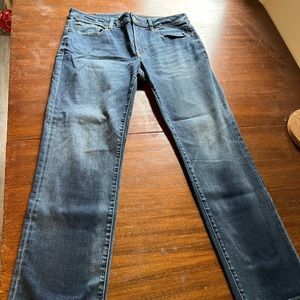American Eagle extreme flex original straight jean dark blue size 34x32